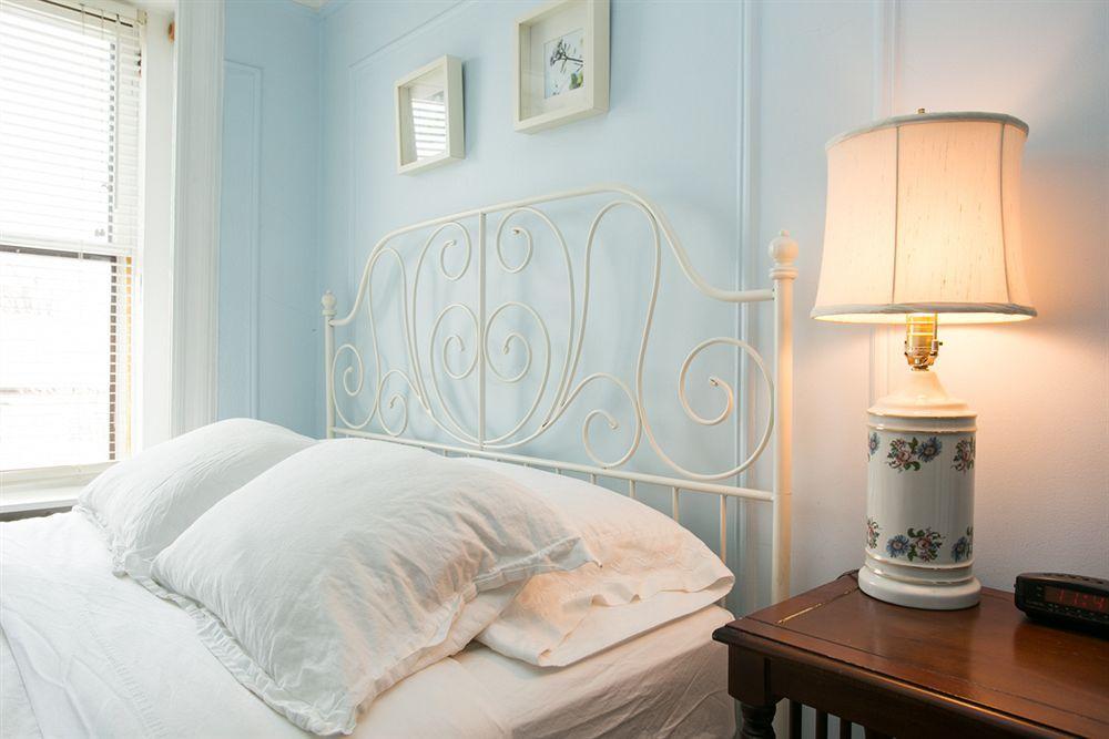 Bed and Breakfast Lefferts Manor Нью-Йорк Экстерьер фото